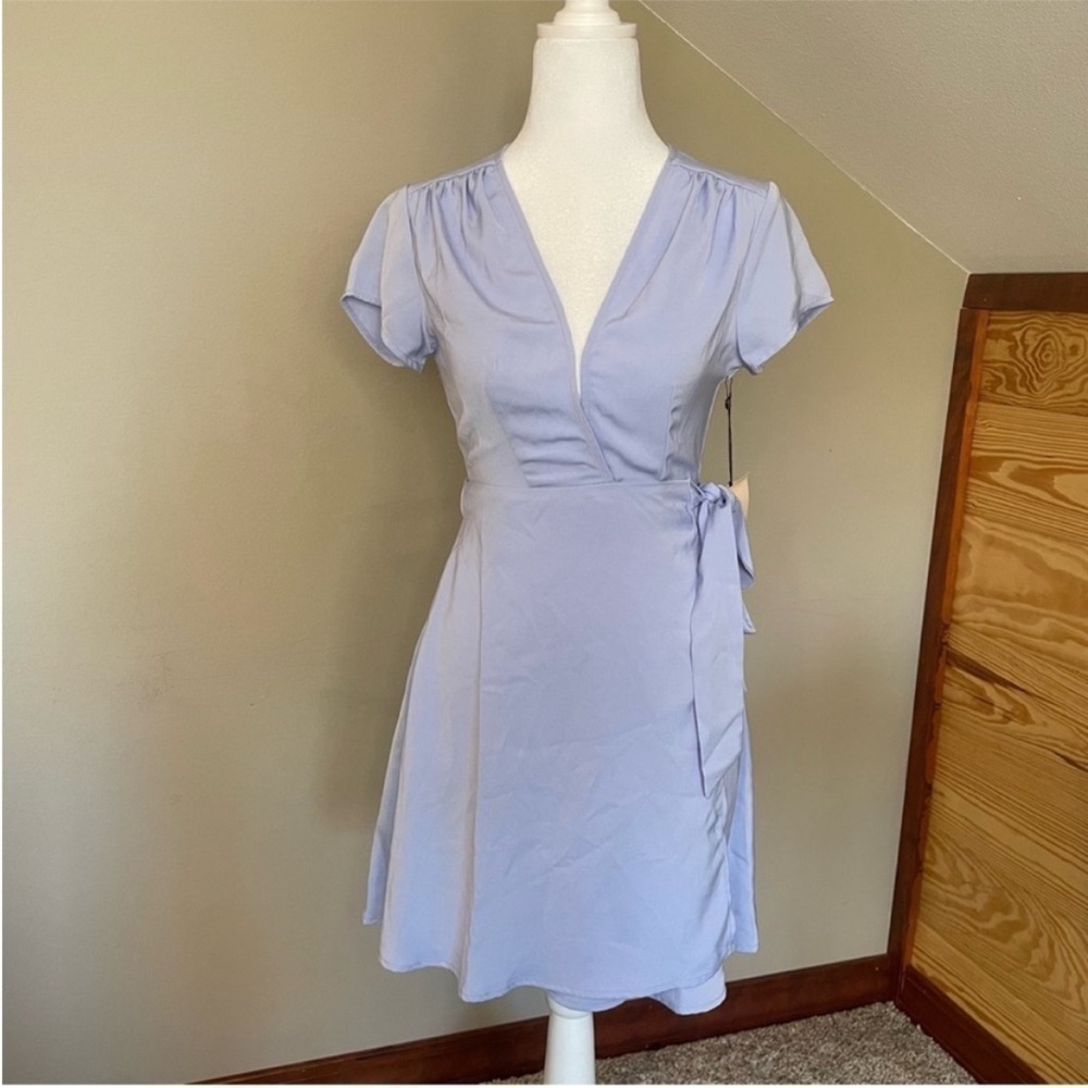 Superdown Kaia Light Blue Wrap Mini Dress Extra Small NWT - Picture 2 of 12